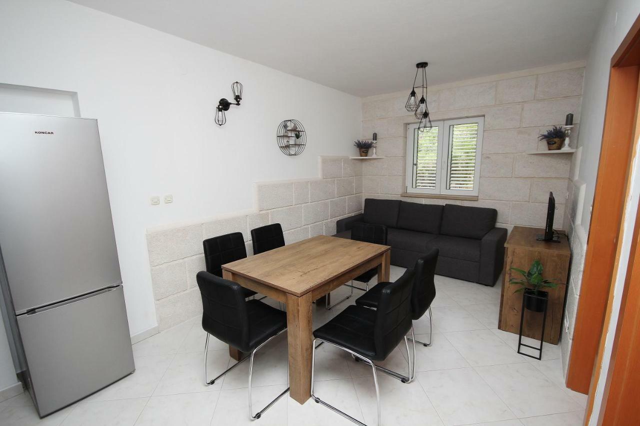 Apartmani Sulenta Tučepi Extérieur photo